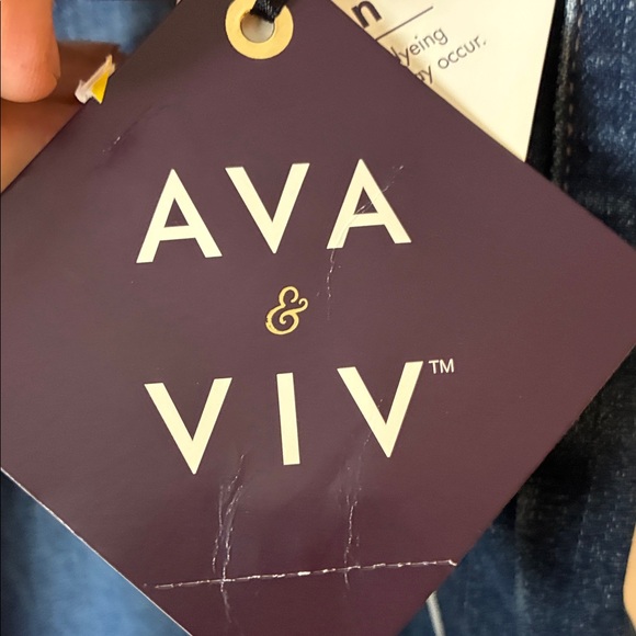 Ava & Viv Women's Blue Jeans - Picture 5 of 8